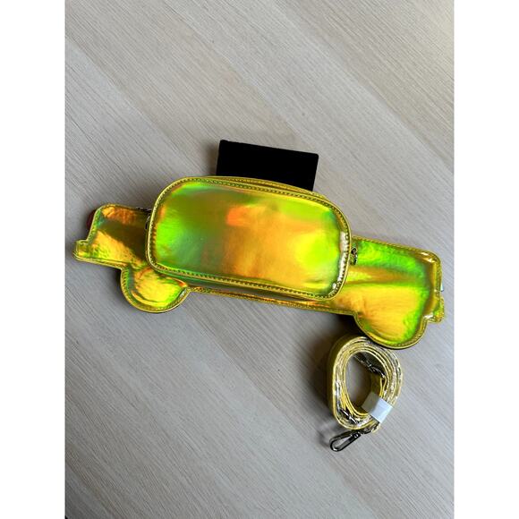 SOLD OUT!  Delia's Taxi Cab Crossbody Bag 90's / Y2K style - NEW - Picture 3 of 4